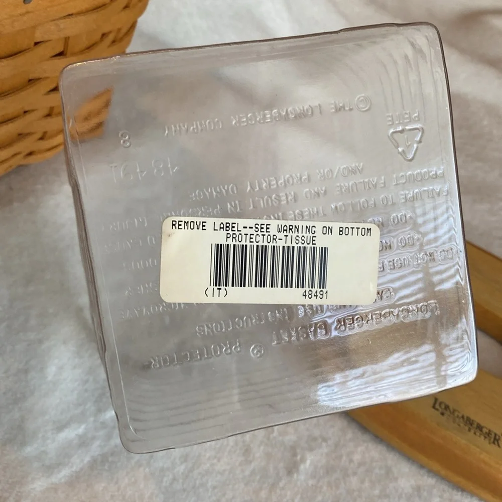 Longaberger Tall Tissue Basket W/Lid. Signed Numbered. Liner. Sz. 6.5” Square. - Picture 9 of 12